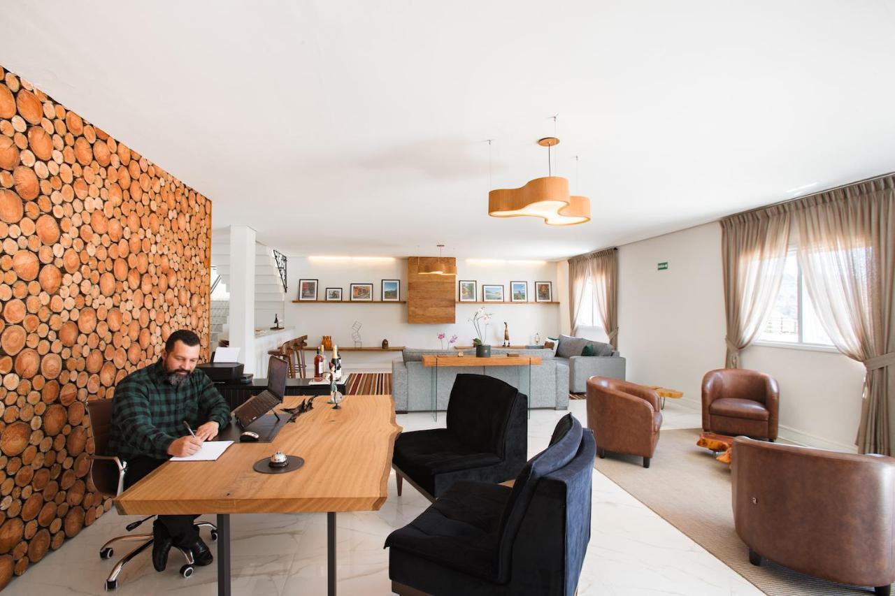 Altitude Lodge Hotel — Photos 1